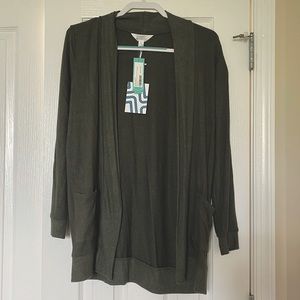 NEVER WORN Olive green Market & Spruce cardigan